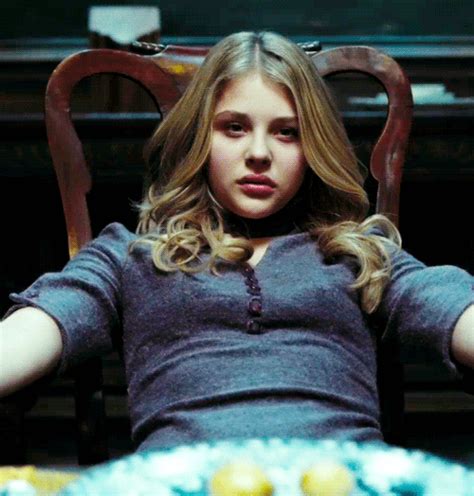 Chloe Moretz GIFs .